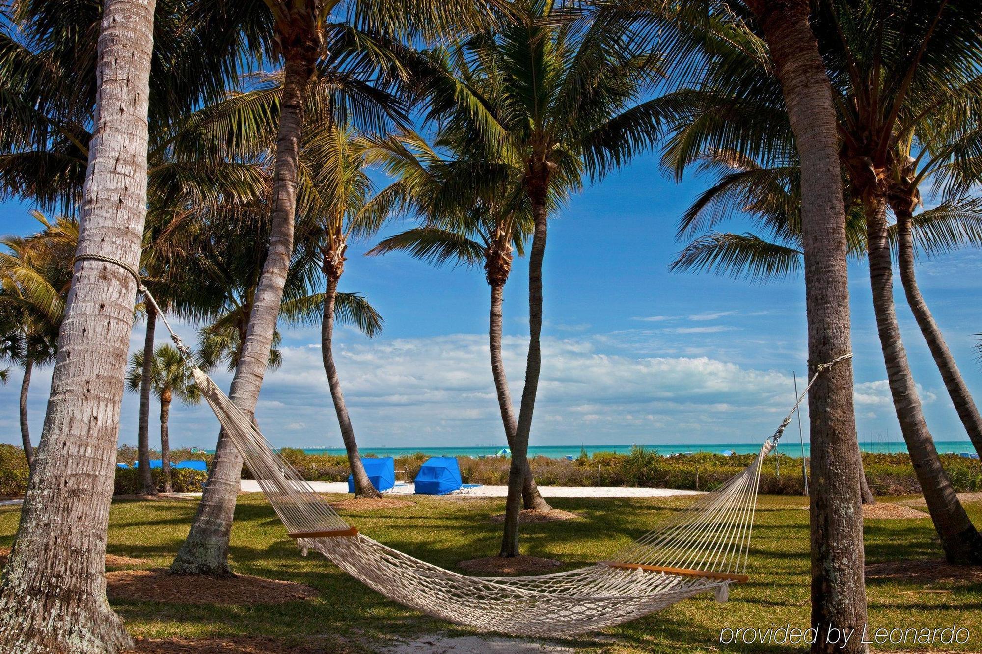 Island Hotel