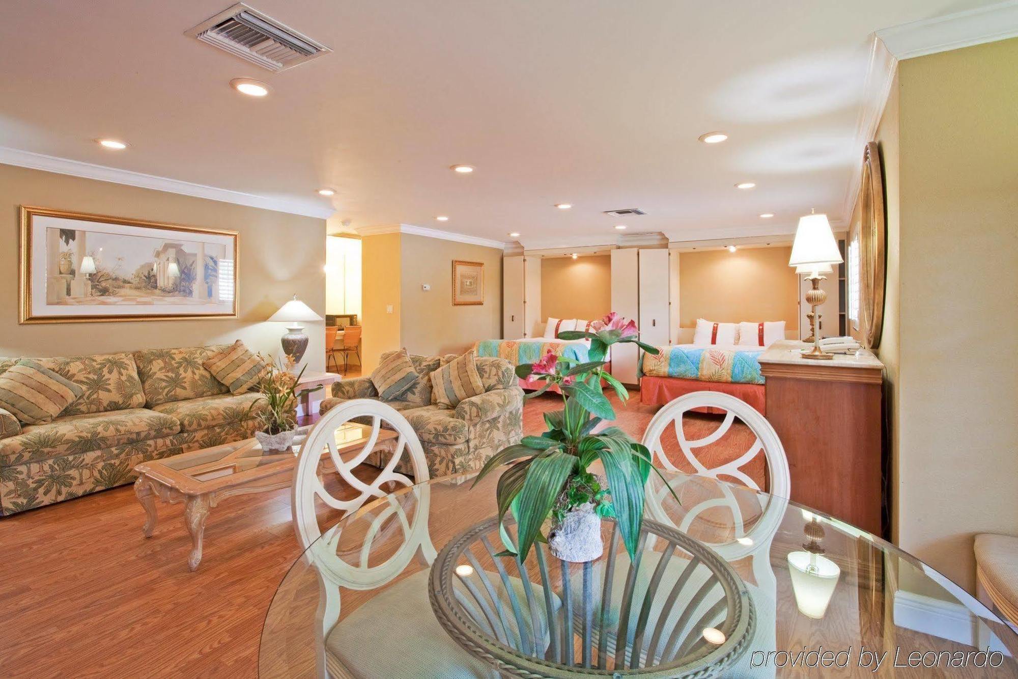 Hotel Island